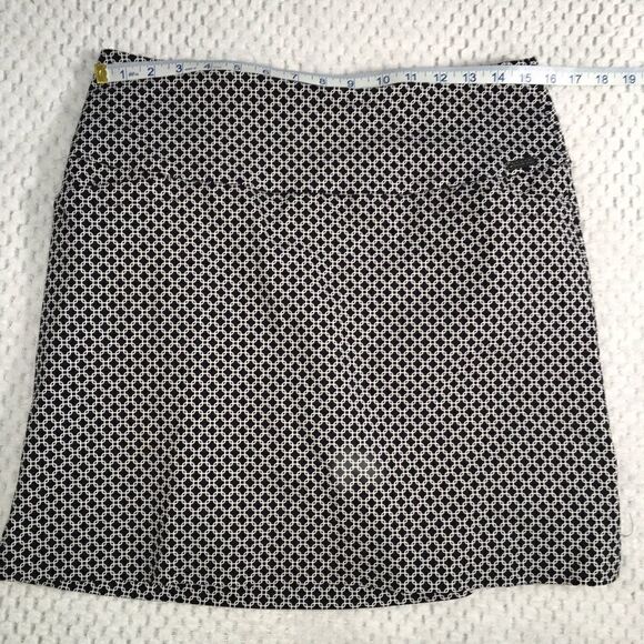 S.C.& Co.Black & White Skort Size Large Excellent Condition - Picture 3 of 6